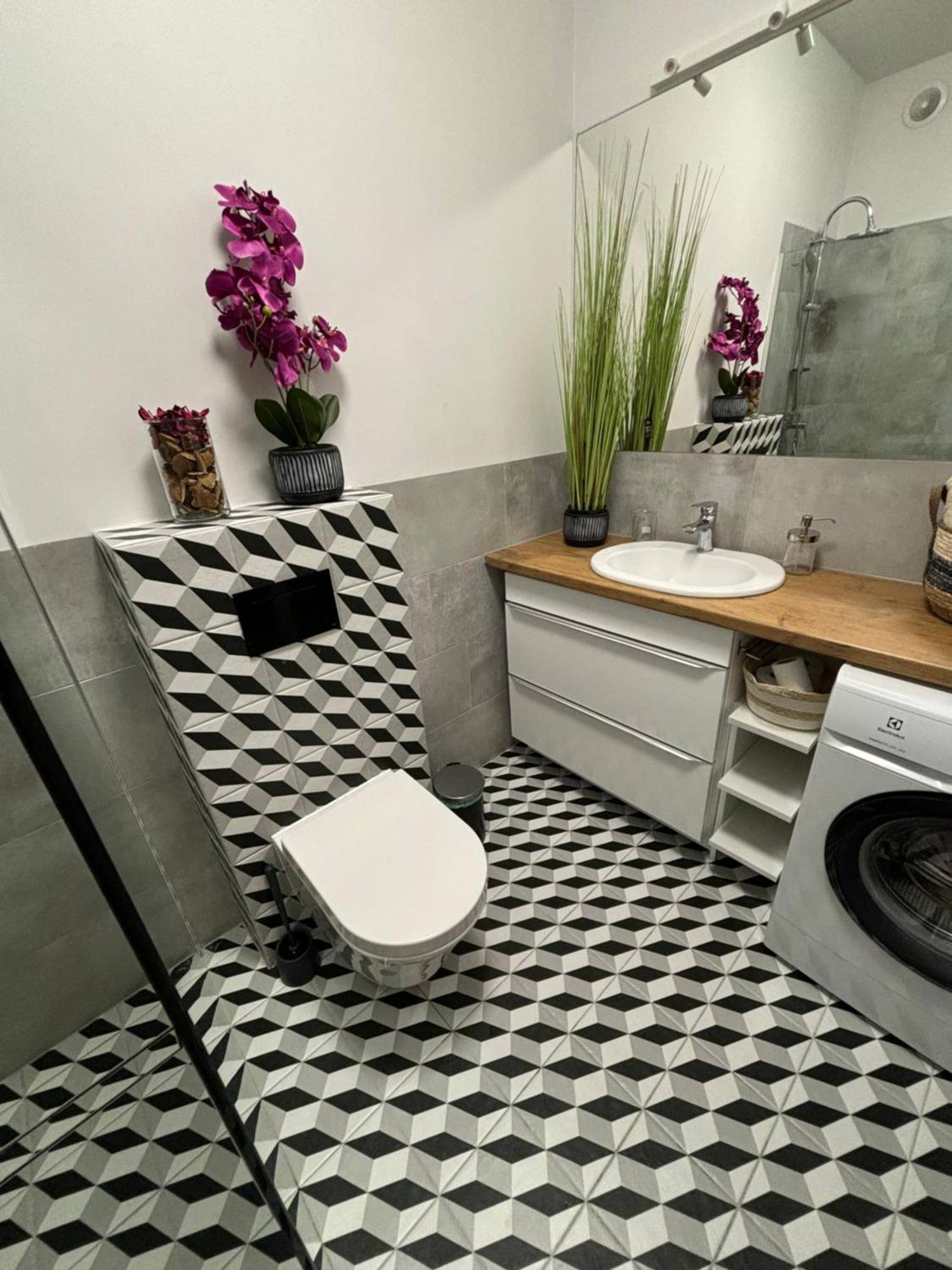 Garbary Old Town Lux Apartment 106, Self Check-In 24H, Free Parking Poznan Dış mekan fotoğraf