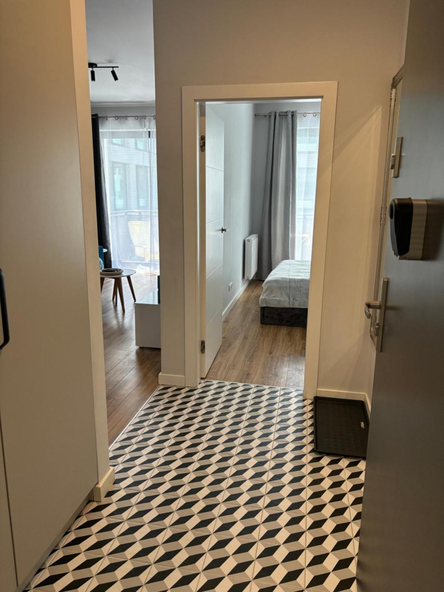 Garbary Old Town Lux Apartment 106, Self Check-In 24H, Free Parking Poznan Dış mekan fotoğraf